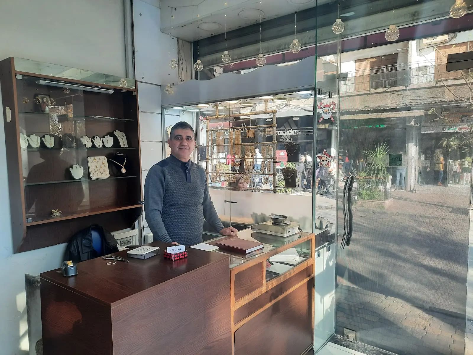 مجوهرات الياقوتة