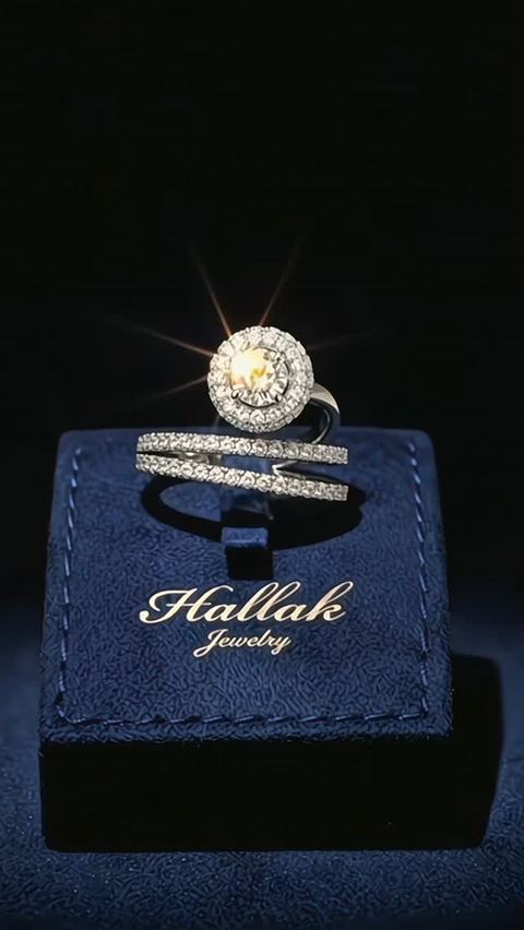 Modern proposal ring for your happy moments.
#wedding #nature #ألماس #مجوهرات #gold
