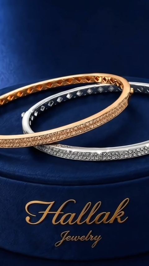 White gold rose gold Natural diamond bracelets
#wedding #nature #dubai #Hallakjewelry.sy #الماس