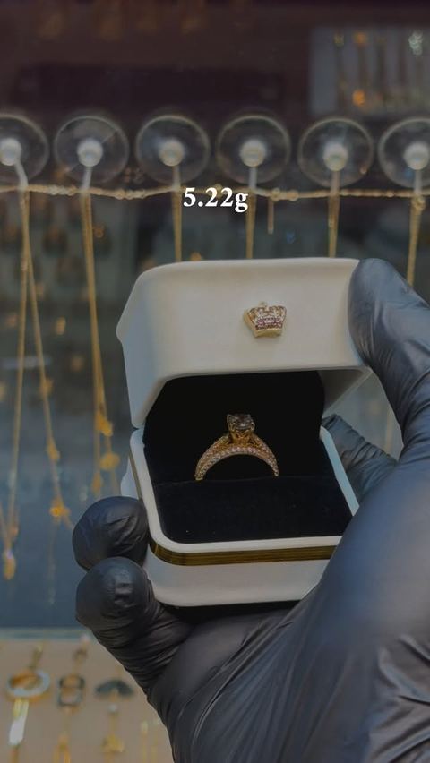 مجوهرات_السعيد_💎
.
.
.
Alsaed.jewellery1
#syria #lattakia #gold #jewellery #diamonds #zerkon #opal #woman #diamond #bvlgari #cartier #versace #cd #سوريا #اللاذقية #مجوهرات #ذهب #monako #الماس #عيار