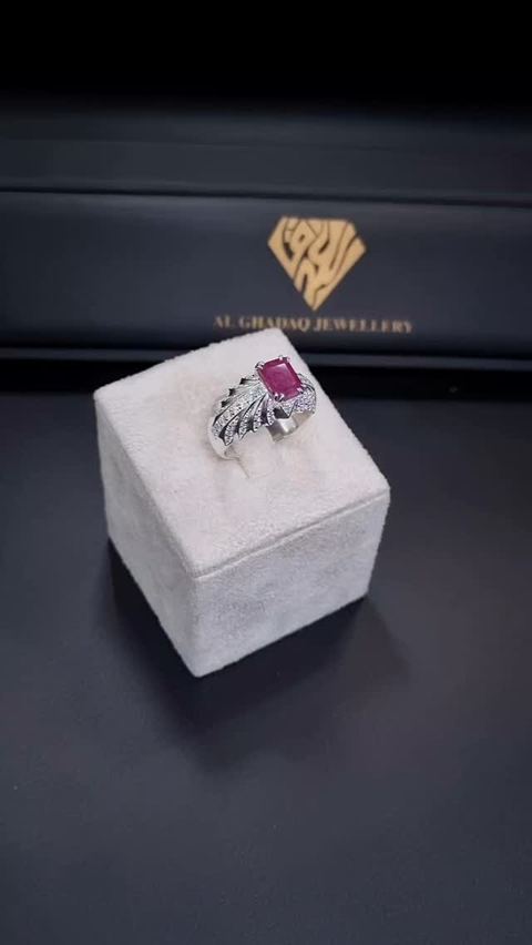 #trend #gold #wedding #ring #18k #dubai🇦🇪 #shopping #alghadaq #gallery #style #woman #girl #address زورونا في مجوهرات الغدق السوق المركزي ،الجسر ٢ ،محل ٢٧
مع امكانية التوصيل المجاني في الامارات
لل
