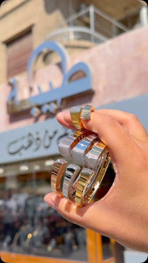 تألقي بأجمل التصاميم الإيطالية 🇮🇹🤍
شركة مجوهرات طيبة (أسم من ذهب)🔱❤️
.
📍العنوان:دمشق ابو رمانة بجانب السفارة اليابانية
.
📱للتواصل؛٠٩٤٣٣٤٤٢٩٢
.
☎️للتواصل:٣٣٤٤٢٩٢
.
☎️للتواصل:٣٣٤٤٢٩١
.
.
نتشرف بز