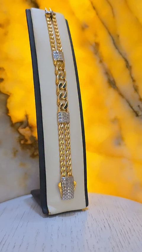 #موناكو الجديد 21k
💎كوني مميزة بذهبك 💎
‏#jewelry #gold  #new #syria damascus 
 💕مجوهرات وسيم  دمشق💕
فرع 1 شارع خالد بن الوليد-مقابل قيادة الشرطة 
 📞  _  0112214056
فرع2 .نهاية سوق الحميدية _دخلة 